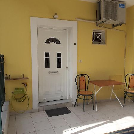 Apartamento Yellow House Kalamata Exterior foto