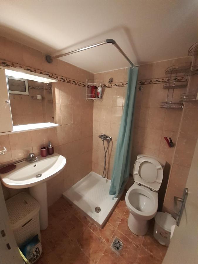 Apartamento Yellow House Kalamata Exterior foto